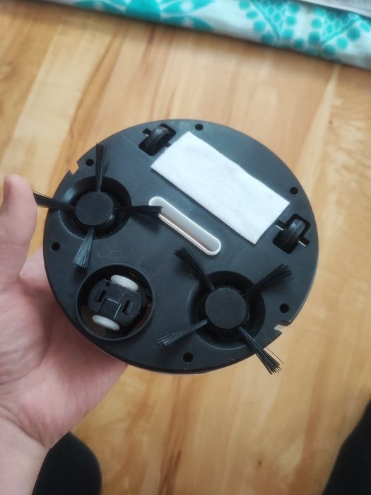 Міні робот пилосос