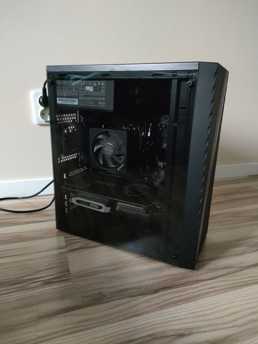 Komputer Ryzen 7 3700X GeForce RTX 2070 32GB 1TB Win 10 Pro