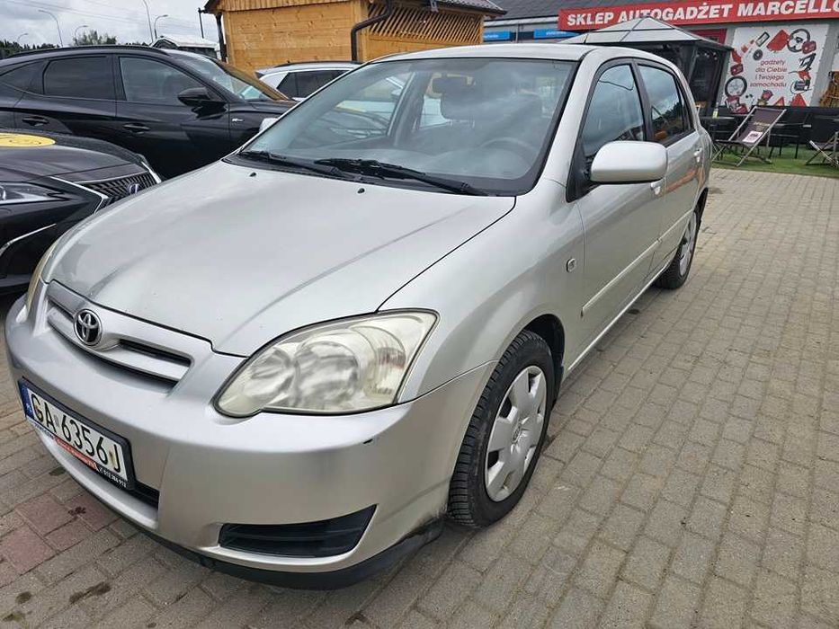 Toyota Corolla 2005r/1.4diesel/90KM/opłaty aktualne/klimatyzacja