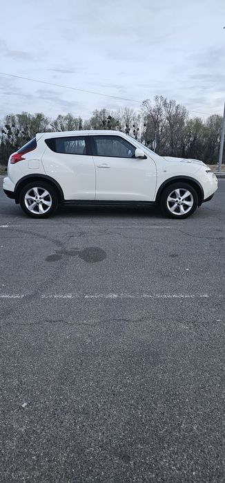 Продам авто Nissan Juke 2013