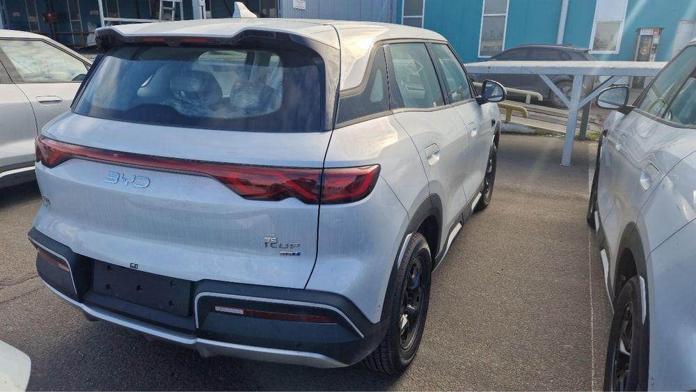 Продам электроавтомобиль