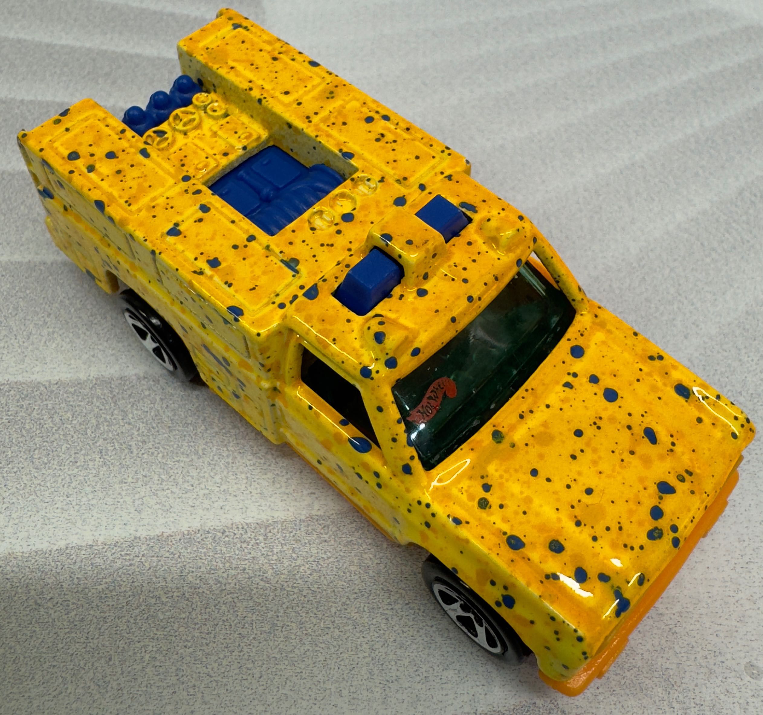 Колекційна машинка 1974 Hot Wheels Splatter Paint Rescue Ranger Orange