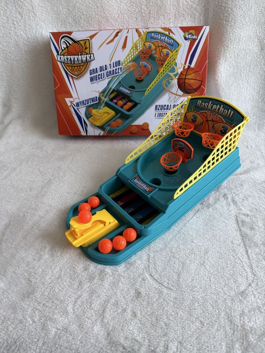 Баскетбол. Активація пострілу з міні-баскетбольного м'яча