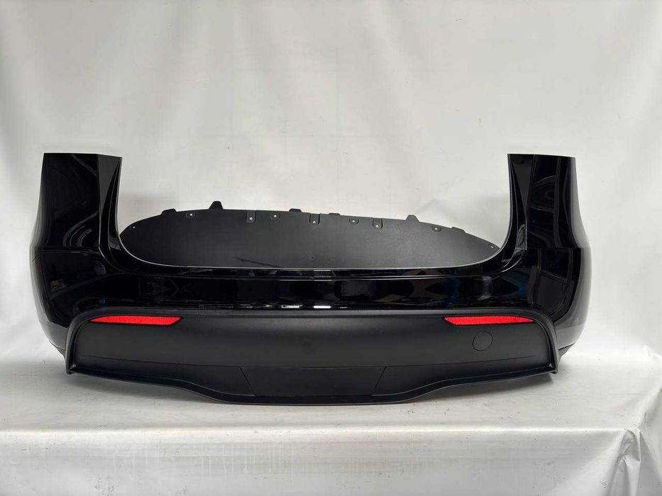 Бампер задний комплектный Tesla Model Y PBSB 2023+