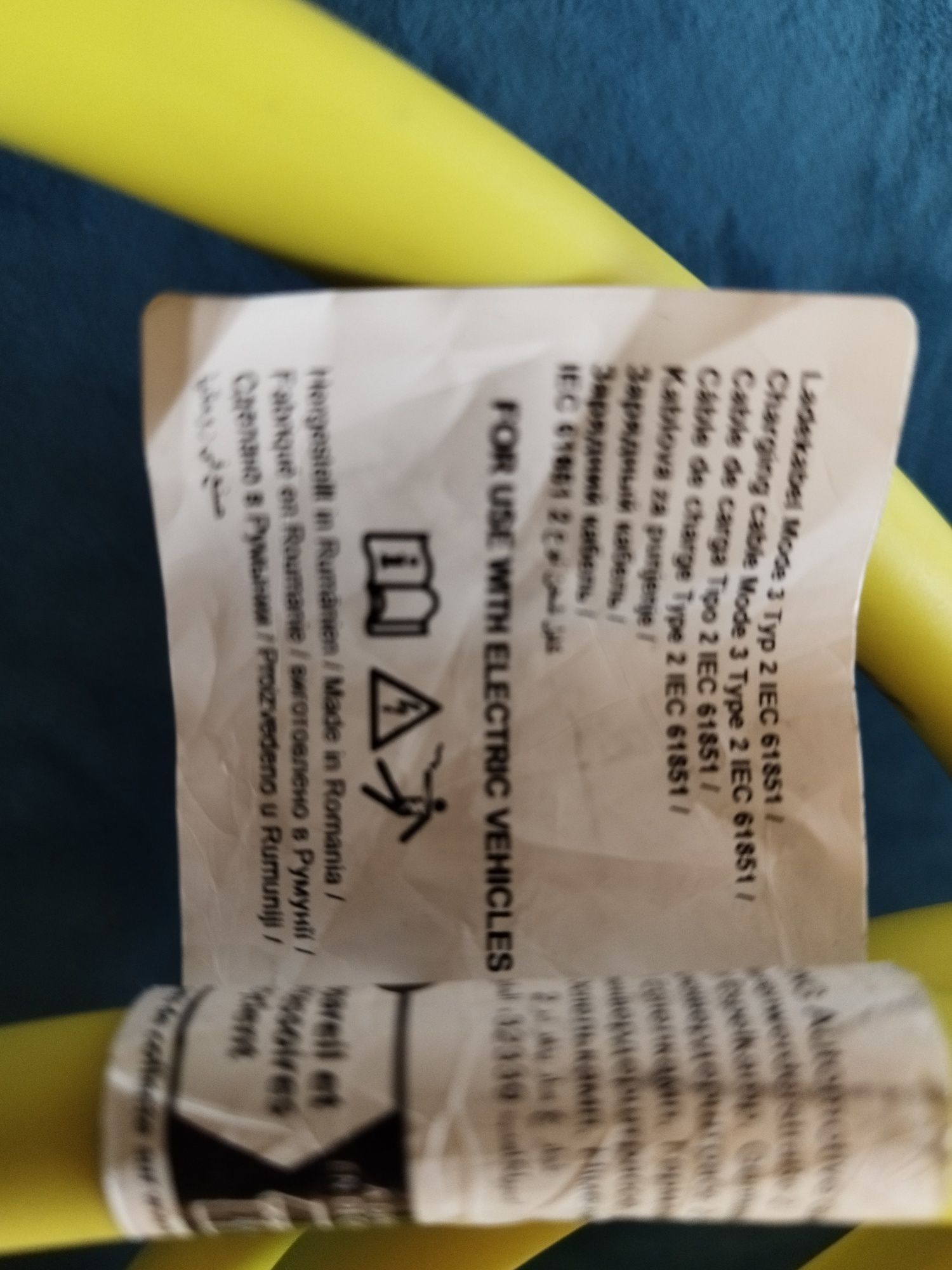 Kabel żółty, oryginalny, kupiony w salonie VW, OEM, Model 3 Typ 2 20A