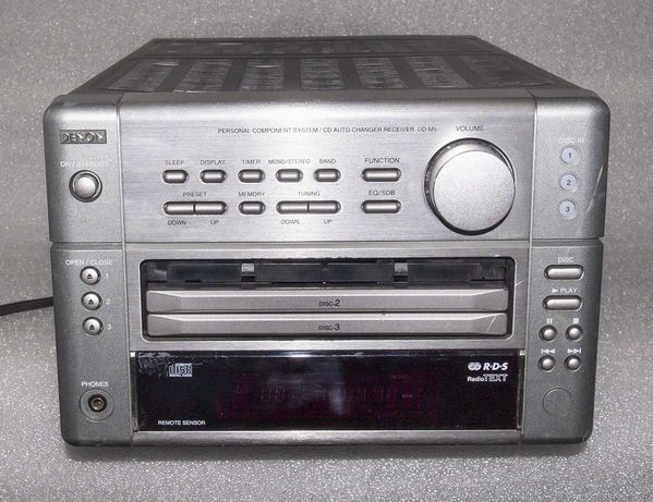 Denon UD-M5 - CD ресивер FM/AM cтерео усилитель 2х 30 Вт