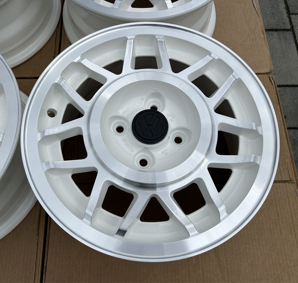 Oryginalne felgi VW 4x100 14" Golf 1 2 Scirocco GTI Avus Snowflake