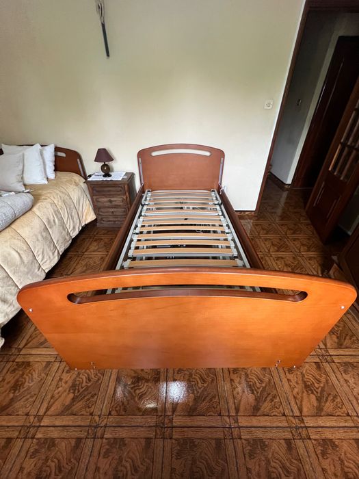 Cama ortopédica SEMI NOVA