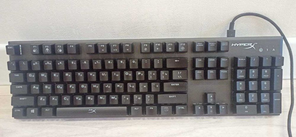 Клавиатура Hyper X Alloy FPS RGB