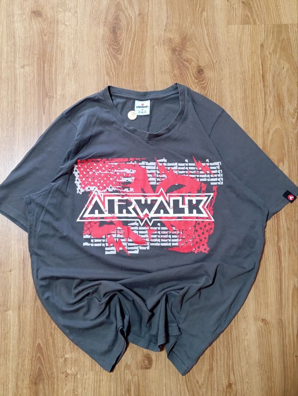 Airwalk футболка
