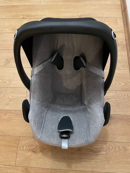 Автокрісло Maxi-cosi