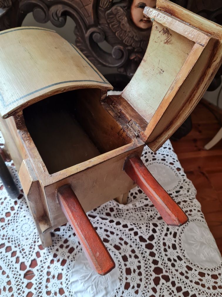 Drewniany wózek do pieczywa Vintage