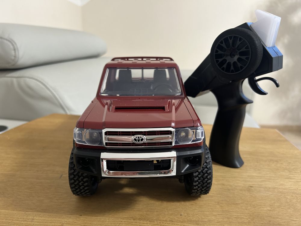 Nowy Samochód RC Toyota Land Cruiser – pełen zestaw