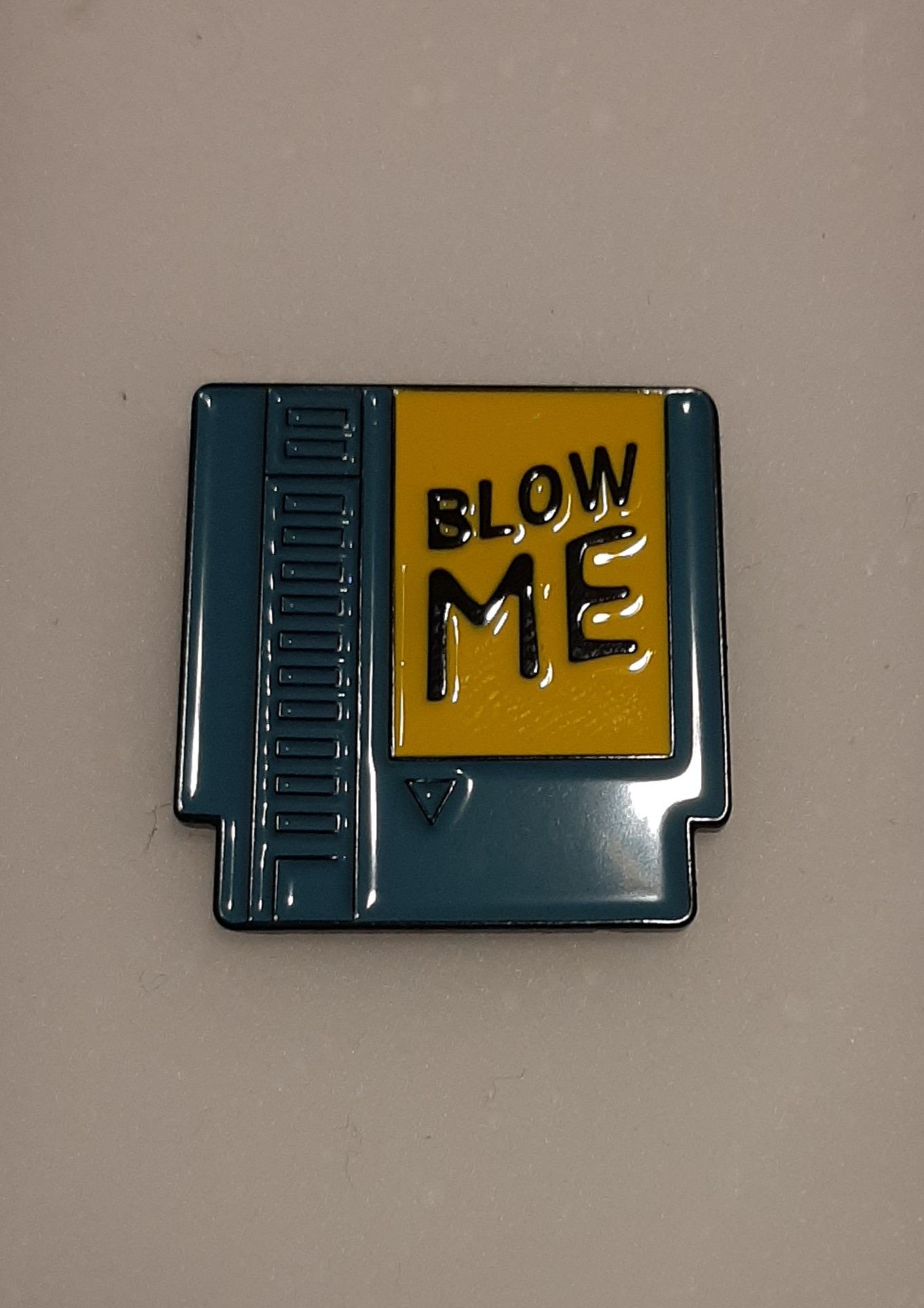 Przypinka - kartridż "Blow me"