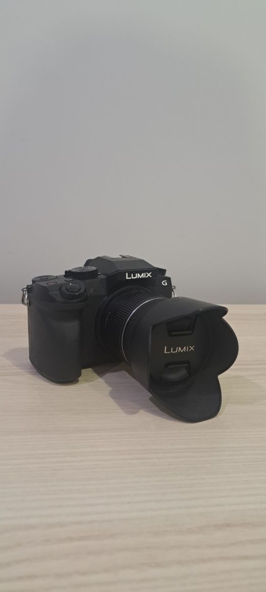 Lumix G7 + G-vario 14-42mm