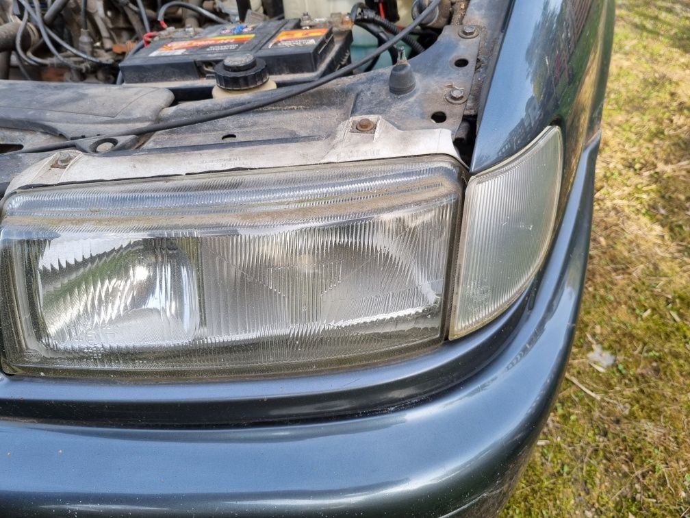 B4 passat volkswagen  lampy przód oświetlenie klosze
