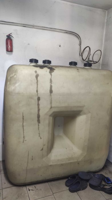 Zbiornik 1500 litrów na ropę, szambo lub deszczówkę