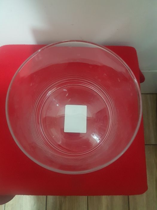 Wazon nowy z białego,grubego szkła