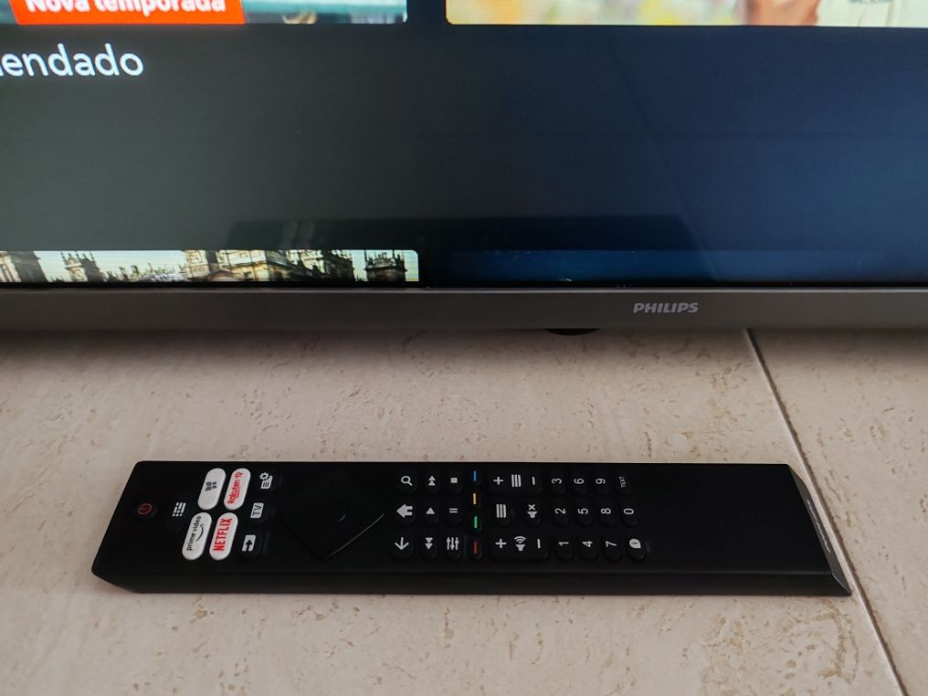 TV PHILIPS 43PUS7608 (LED - 43'' - 109 cm - 4K Ultra HD - Smart TV)