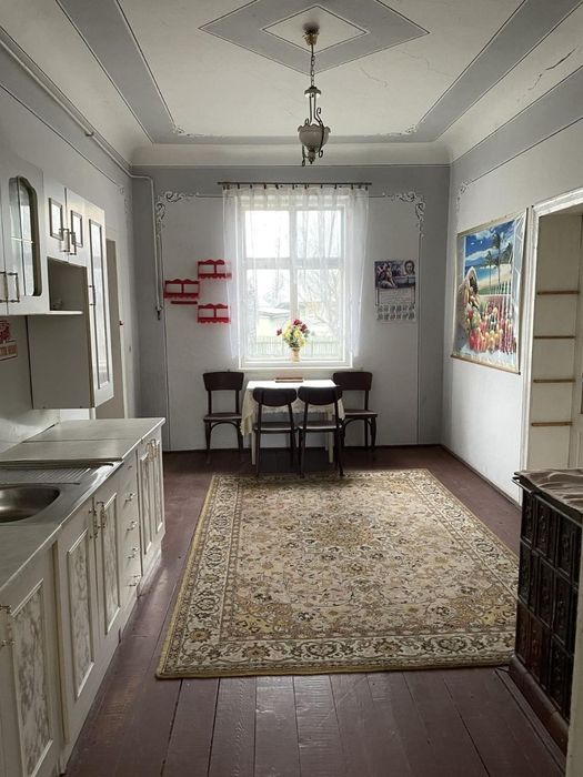 Продаж двох будинків — с. Шипинці, Чернівецька обл