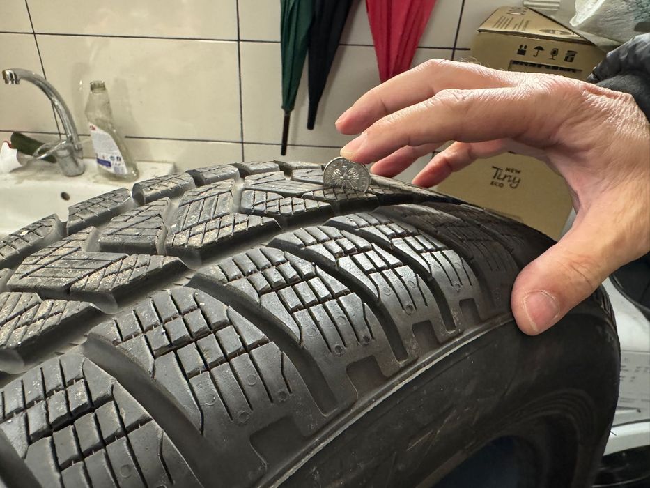 Opony zimowe Pirelli Zero używane
