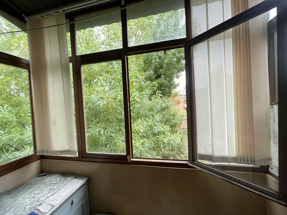 Продам 2-х ком квартиру в самом центре ЮГОКа