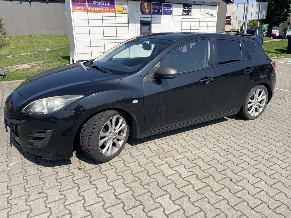 Mazda 3   LPG  2010