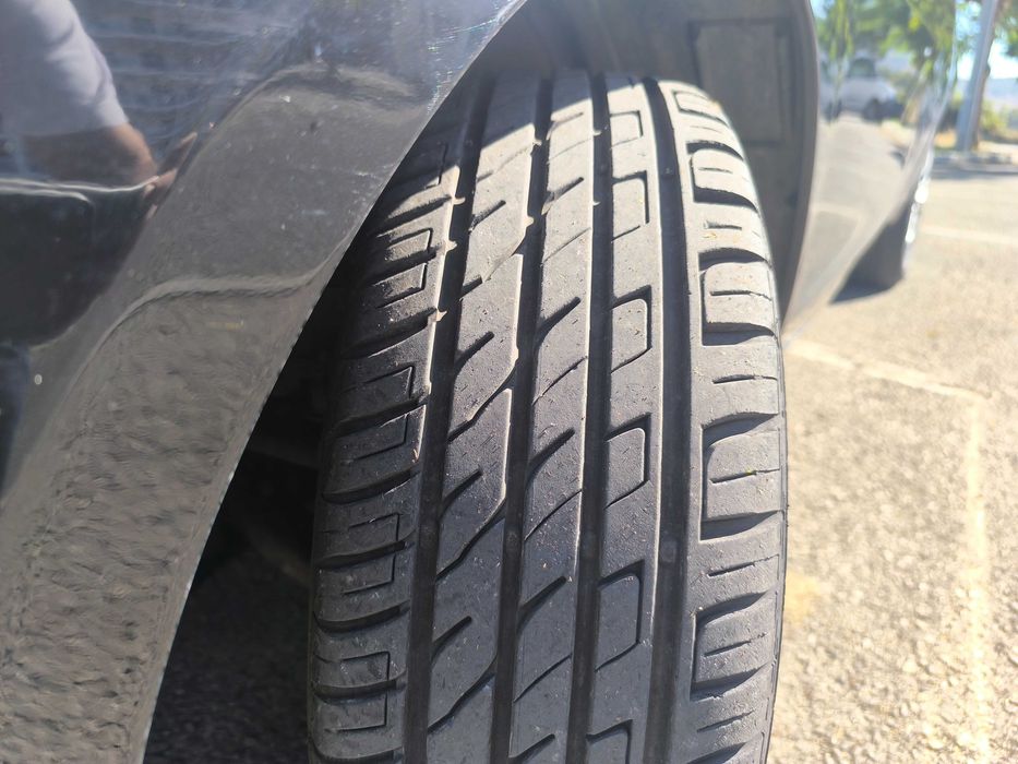 Lancia Ypsilon 1,3 Diesel Ano2011 5 Porta poucos KMS