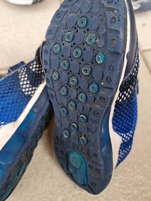 Buty dziecięce Geox r. 30 świecące