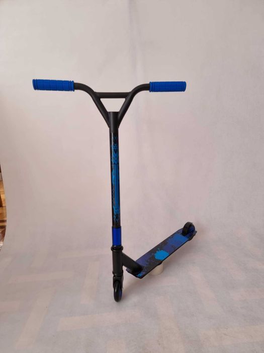 HULAJNOGA Wyczynowa STUNT MOVE IT 100KG Niebieska Czarna dla dzieci