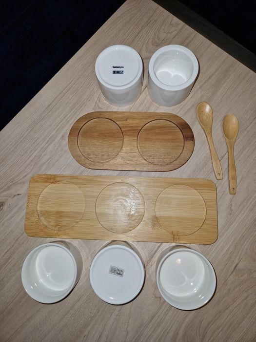 Zestaw taca z miseczkami do przystawek patera + home&you przyprawnik
