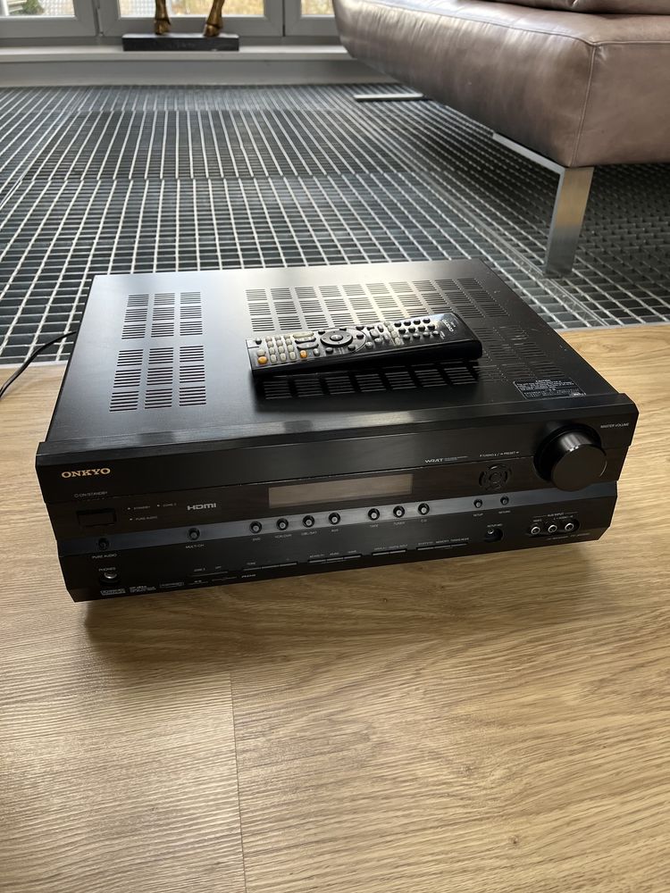 ONKYO TX-SR506 z pilotem