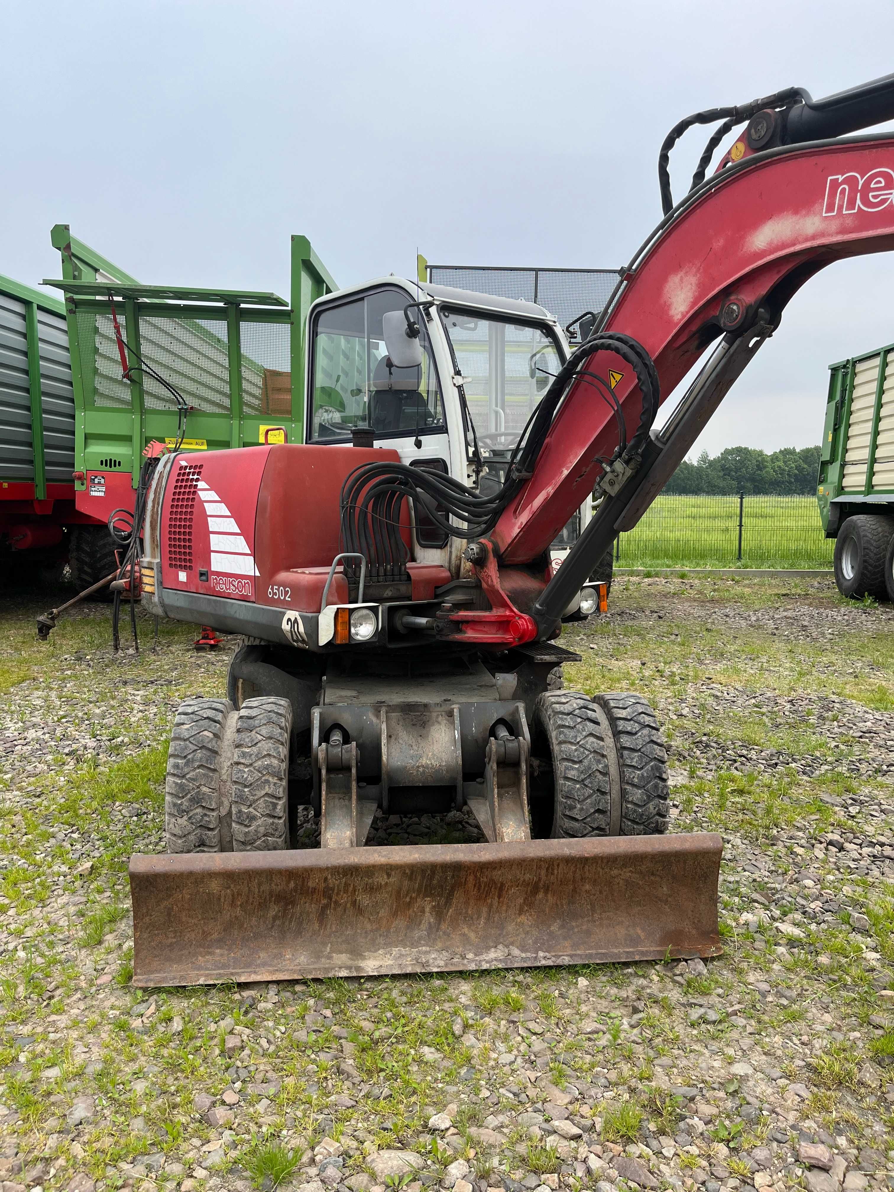 Koparka kołowa Neuson 6502 z Niemiec nie Cat