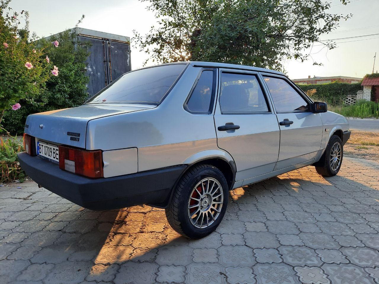 Продаю Lada 21099 1.5L инжектор.