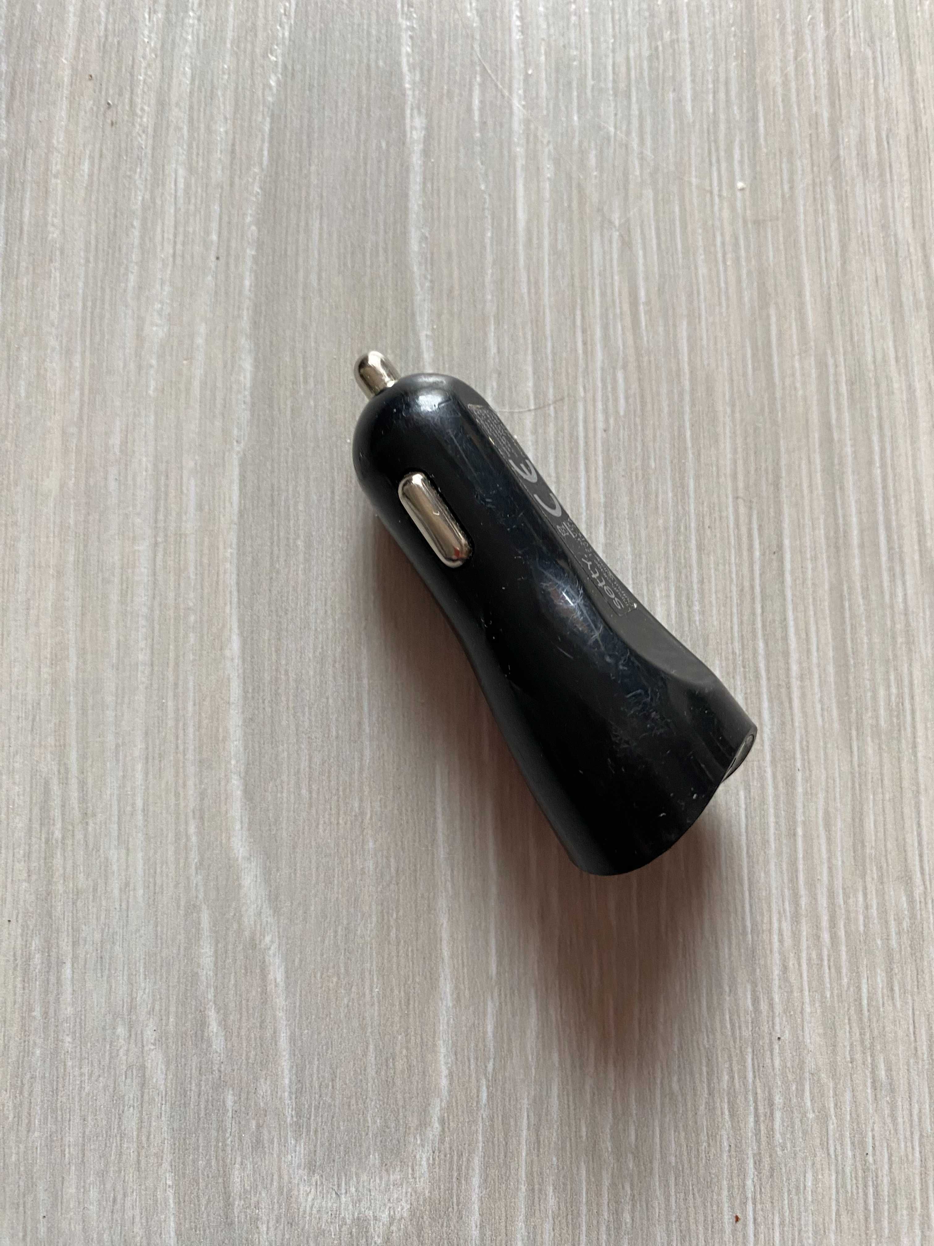 Ładowarka samochodowa Setty 1×USB 5 V / 2,4 A – kompaktowa, 12 / 24 V