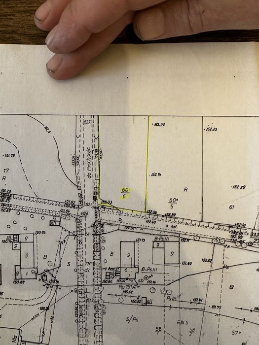 Sprzedam dzialke budowlana o powierzchni 40 ar