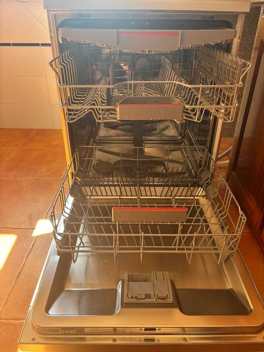 Máquina Lavar Loiça BOSCH