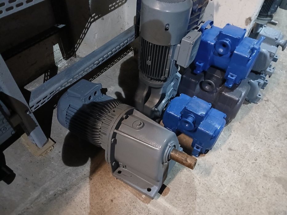 Motoreduktor elektrowibrator elektrobeben