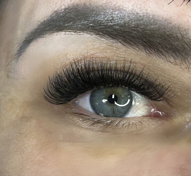 Наращивание ресниц. Ресницы. Нарощення вій