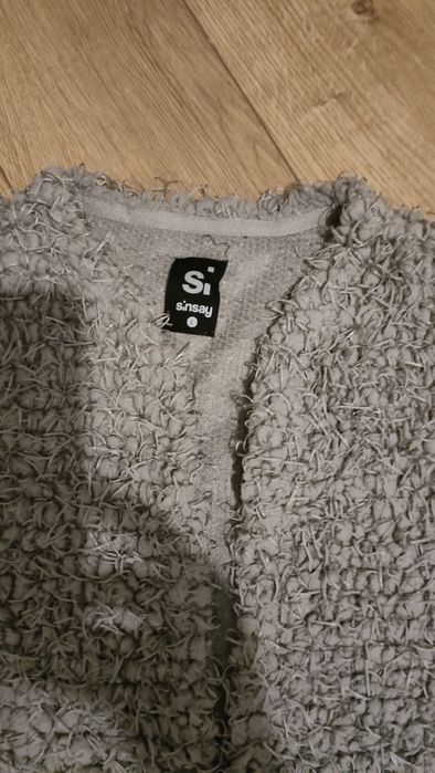 Sweter firmy Sinsay