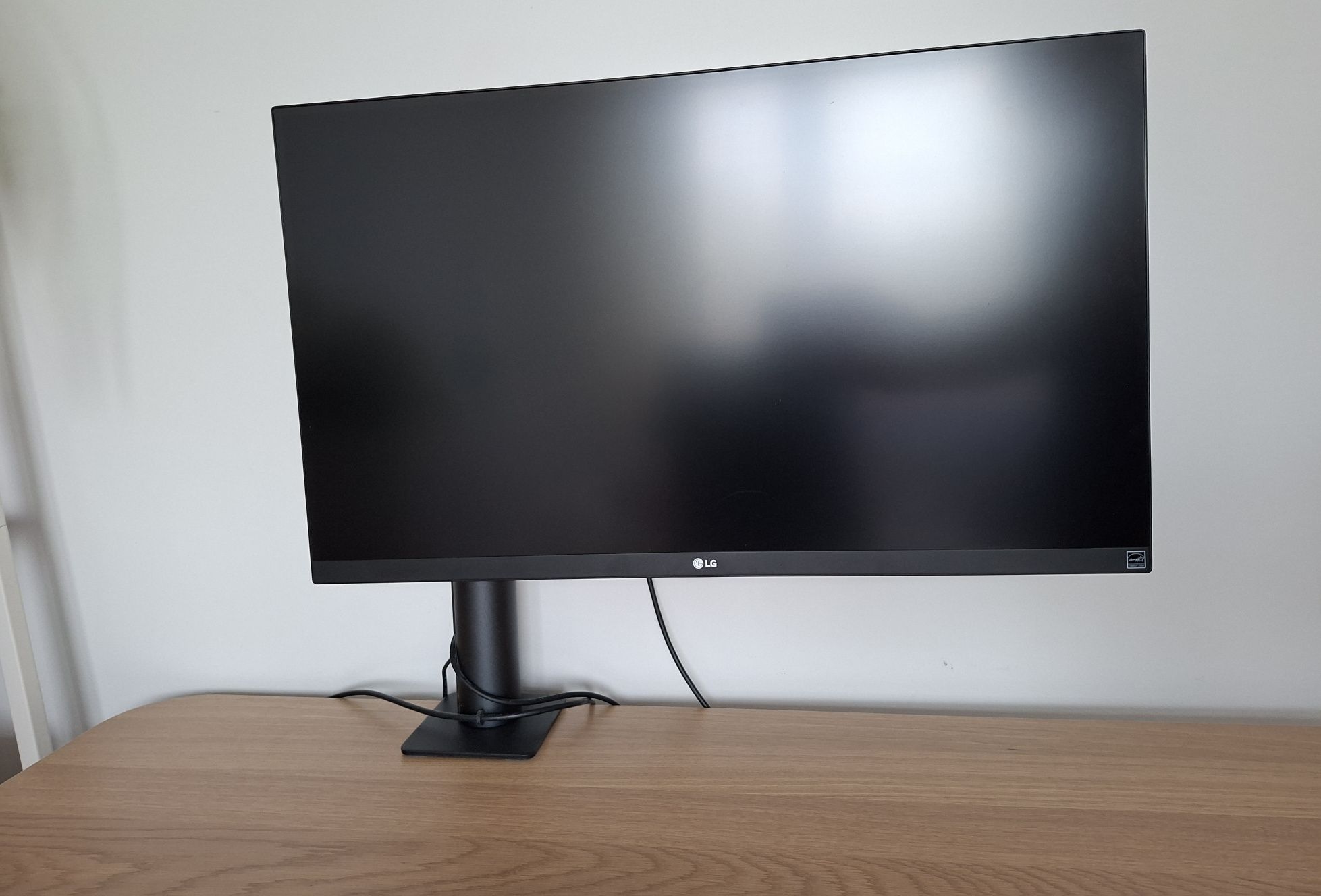 Monitor LGUltraFineDisplayErgo 27UN880 27cali 
LGUltraFineDisplayErgo