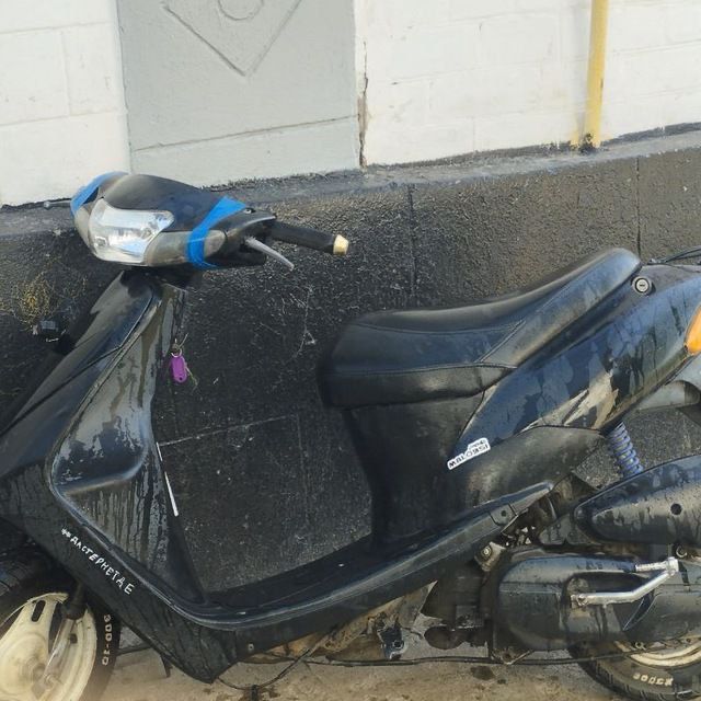 Сузуки летс 2 бабочка