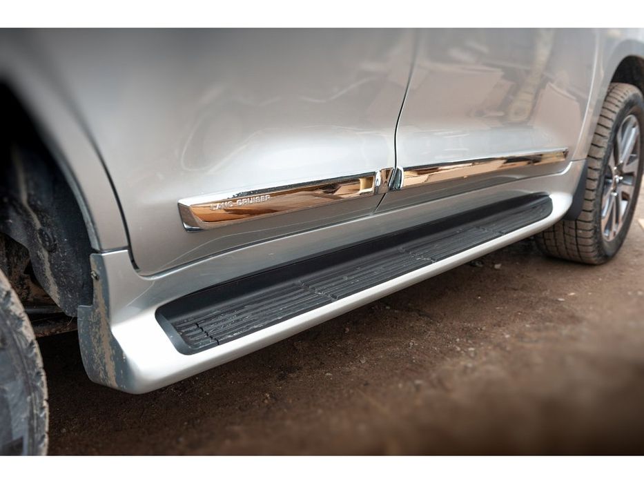 Бокові пороги на Ленд Крузер. Є Гарантія!