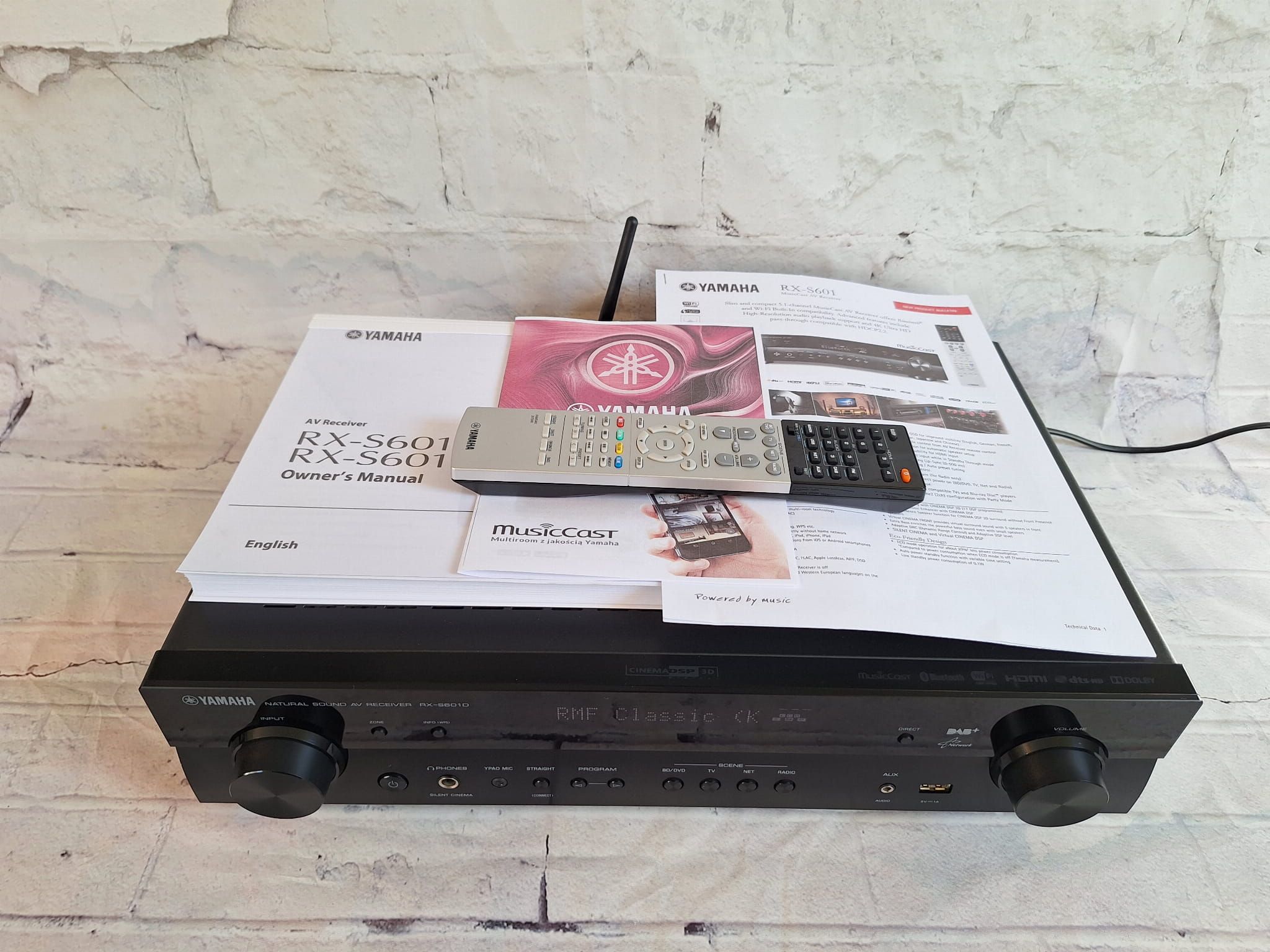 5.1 Yamaha RX-S601D Wifi Bt MusicCast 4k 60p dsd Hi res Net radio