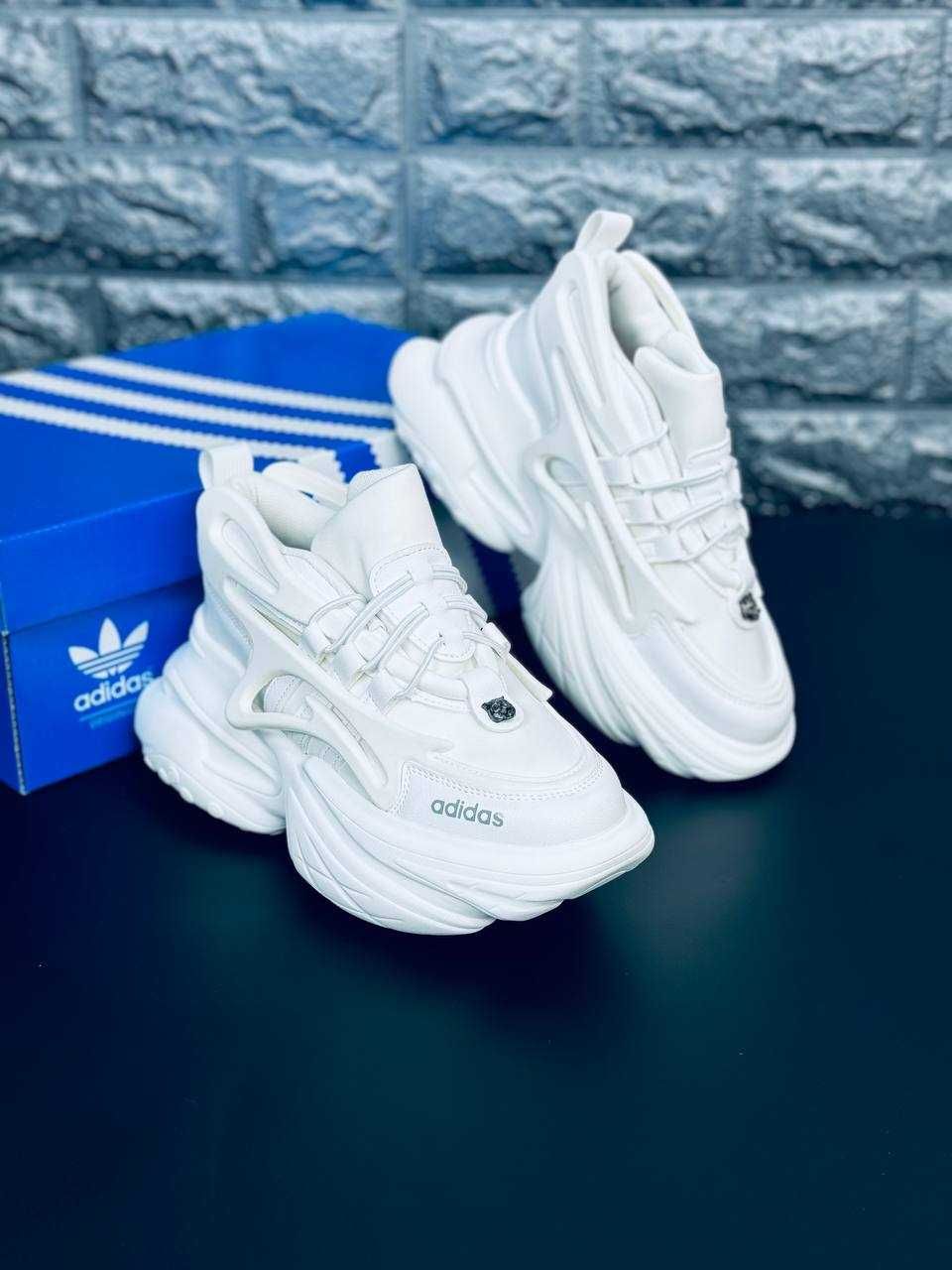 Кроссовки Adidas женские Летние кожаные кросовки Адидас Новинка!