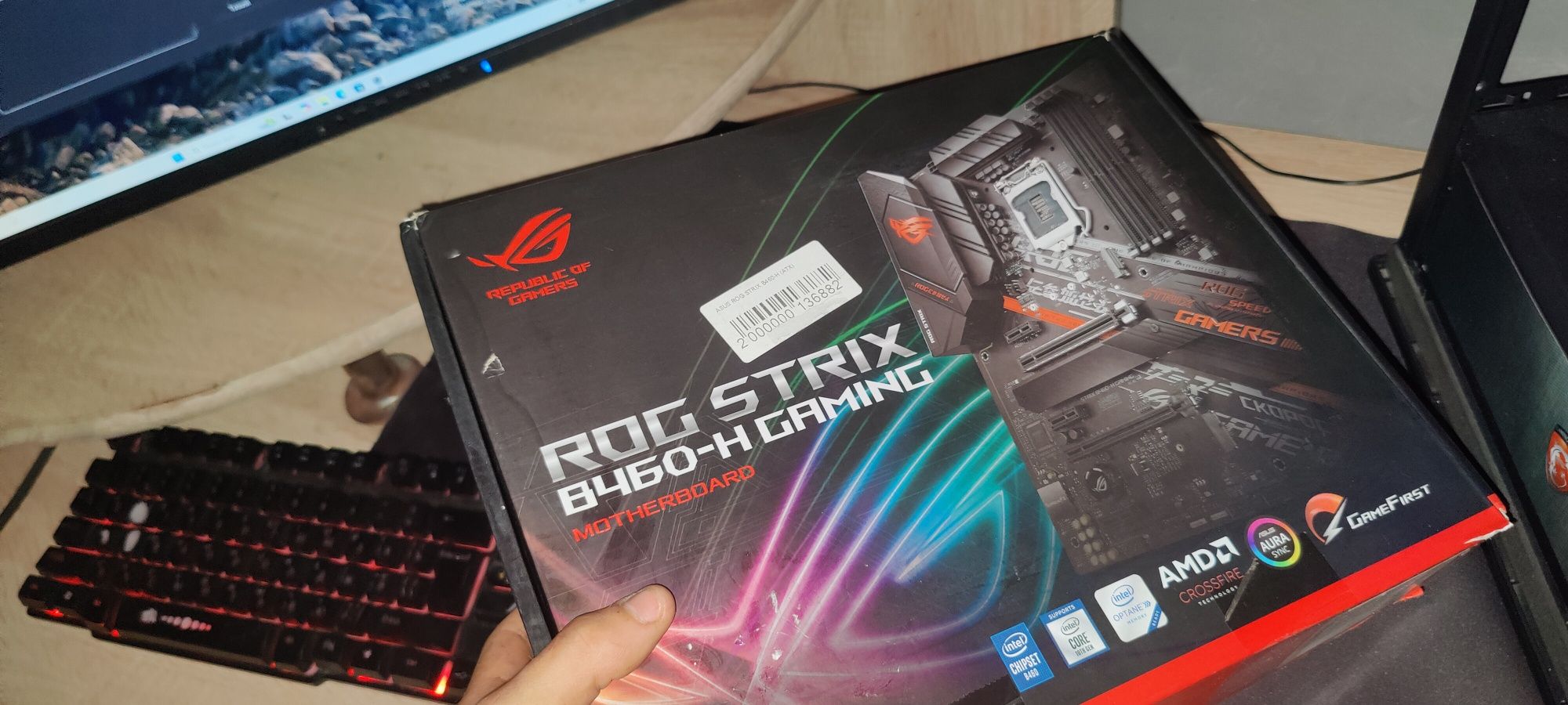 Продам набір материнська плата asys rog street b460h gm + процесор i3