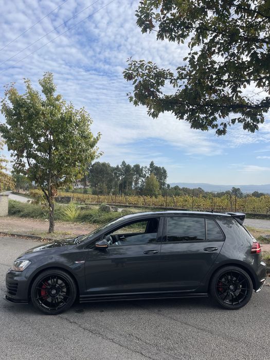 VW Golf 2.0 TSI GTi DSG Performance
