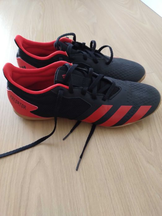 Buty halowe Adidas Predator rozmiar 43