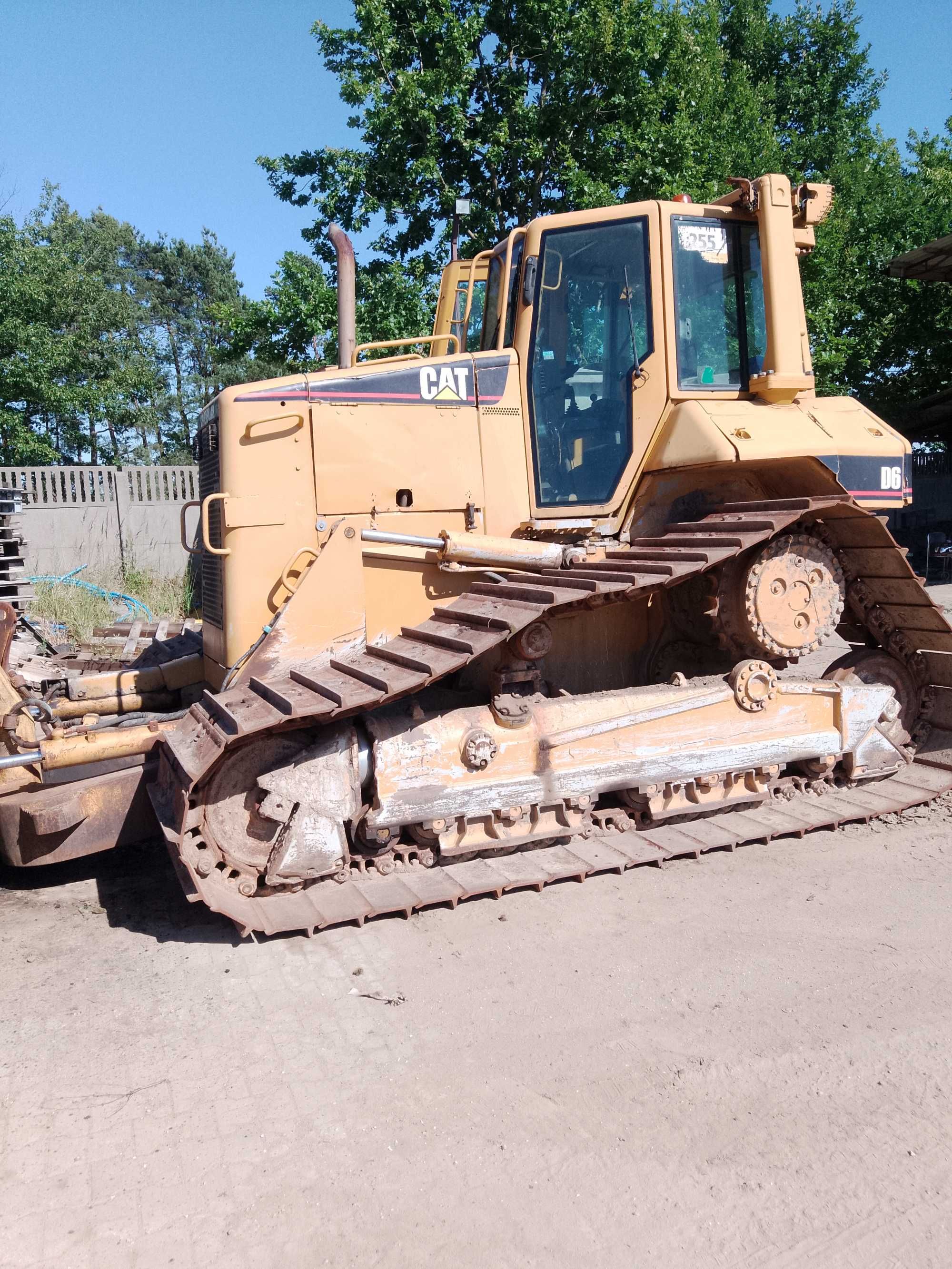 Sprzedam spycharkę cat d6