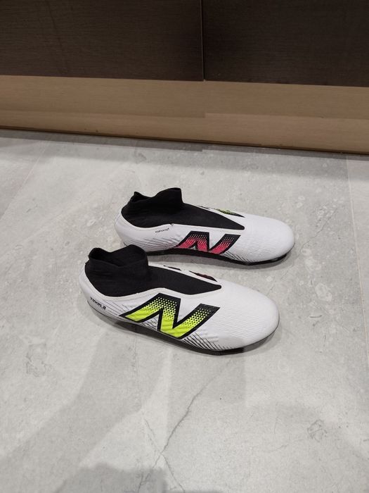 Buty piłkarskie Lanki new balance rozm 41.5